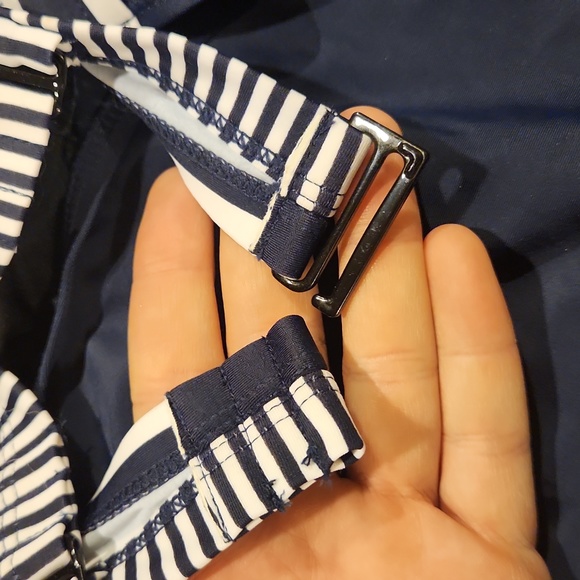 NWT Costa Del Sol Stripe Top Plus Size One Piece Cut Out Swimsuit Size 1X - Picture 7 of 11